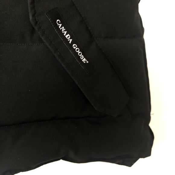 Canada Goose Vest - Picture 3 of 6